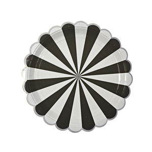 Pieni paperilautanen, piparireunus, musta (8  kpl)