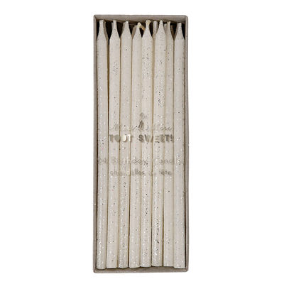 Valkoiset pitkät glitter -kakkukynttilät (24 kpl)